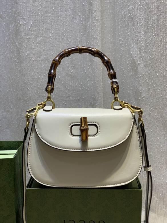 Gucci Handbags 271